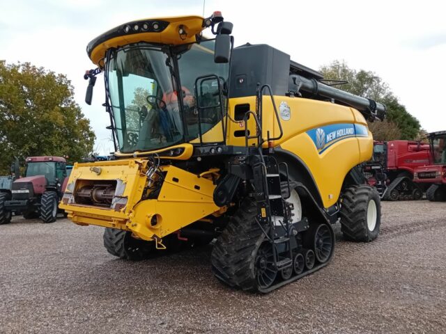New Holland CR9.90 T