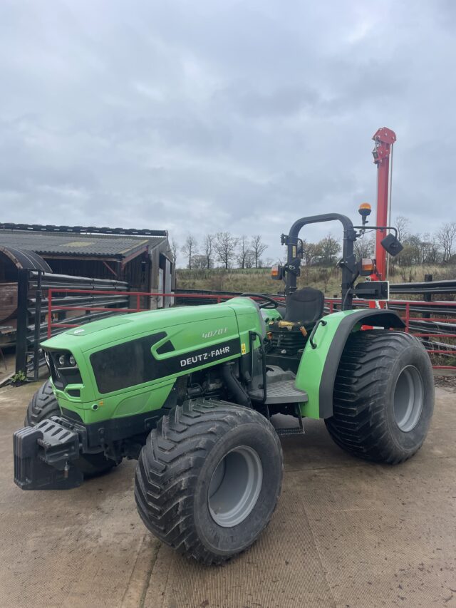 Deutz Fahr 4070e tractor