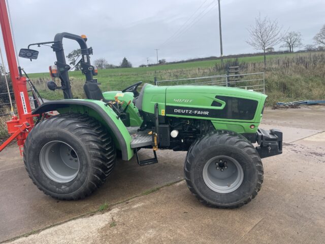 Deutz Fahr 4070e tractor