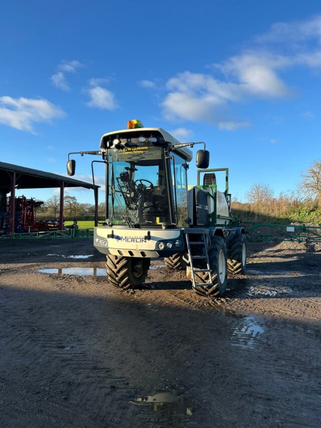 One- 2014 Househam Merlin M4-24