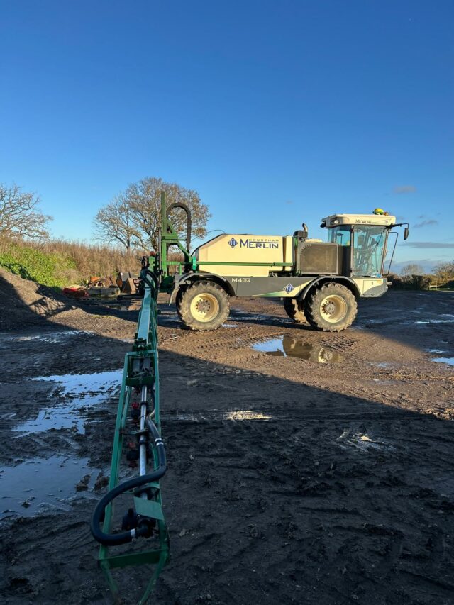 One- 2014 Househam Merlin M4-24