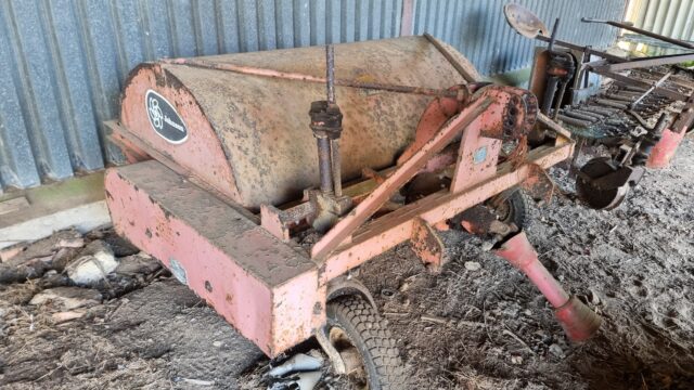 Vintage Johnson Potato Topper