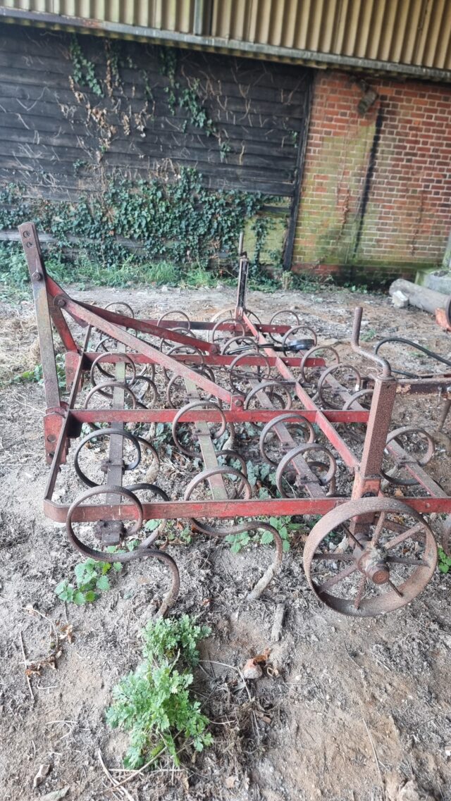 Spring tine cultivator