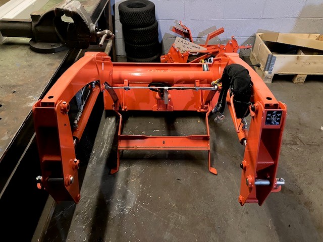 KUBOTA LA213 LOADER (2022)