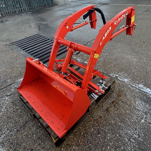 KUBOTA LA213 LOADER (2022)