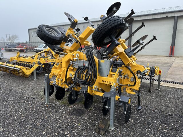 Grange Machinery 6M LDT