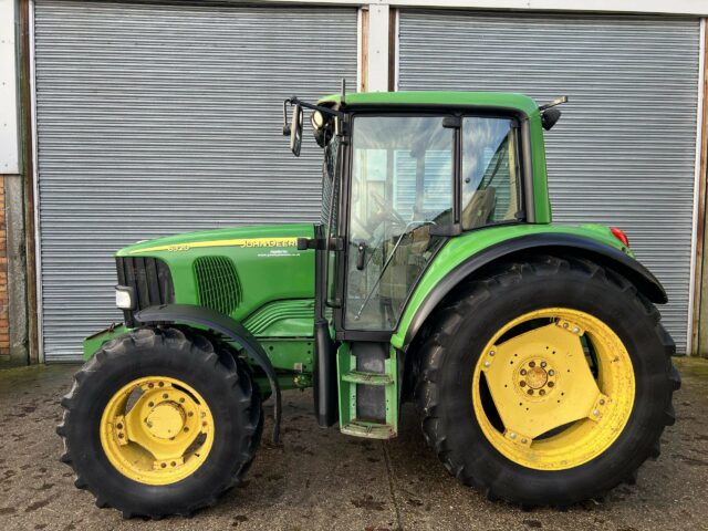 JOHN DEERE 6320 PREMIUM