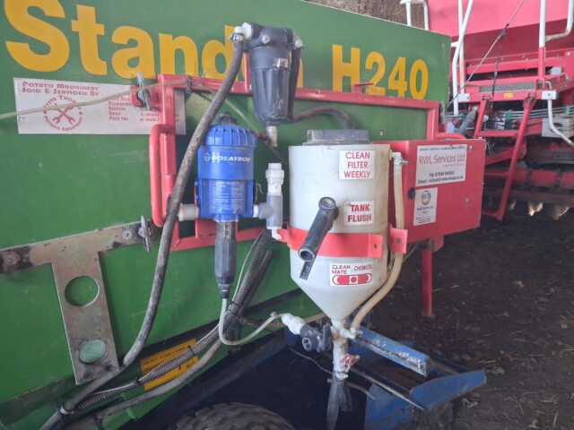 Teams Sprayers Potato Planter Applicator