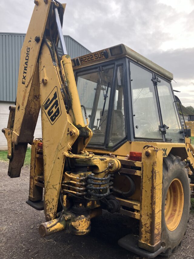 JCB 3CX