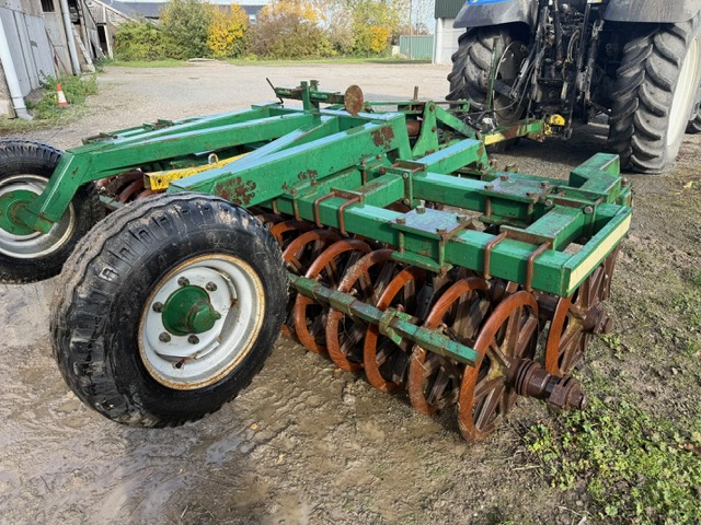 Cousins PACKER ROLLER PRESS