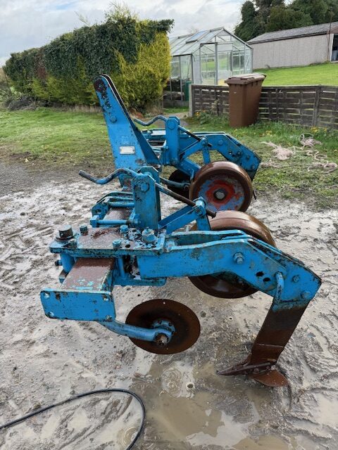 Ransomes C-83-B 2 leg flat lift