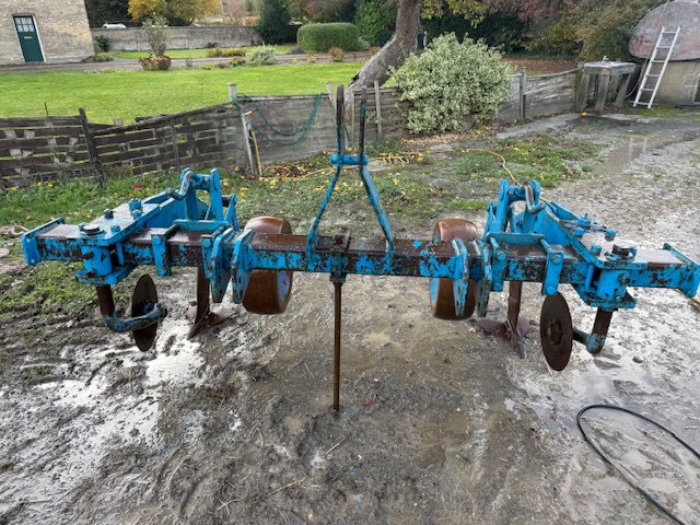 Ransomes C-83-B 2 leg flat lift