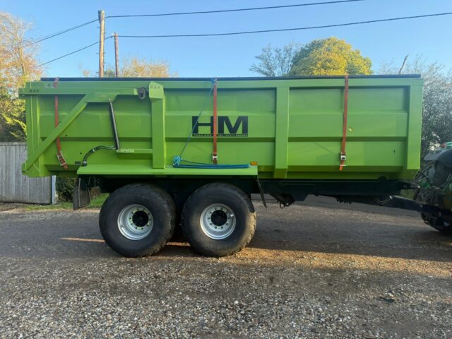 HM 1517 Trailer