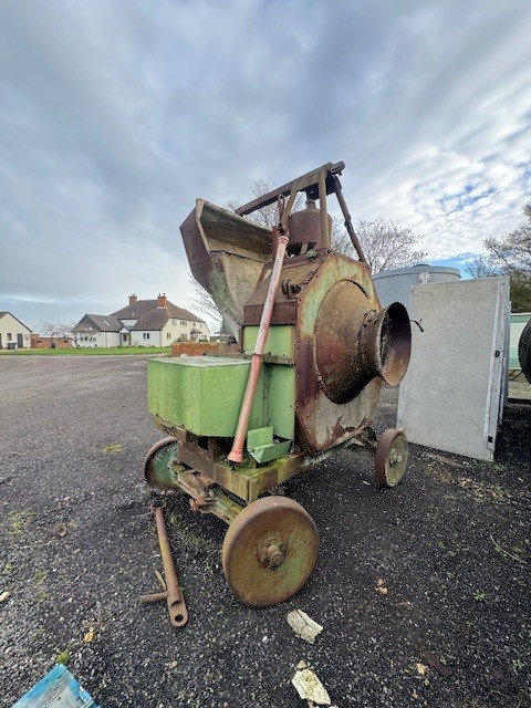Winget Concrete Mixer