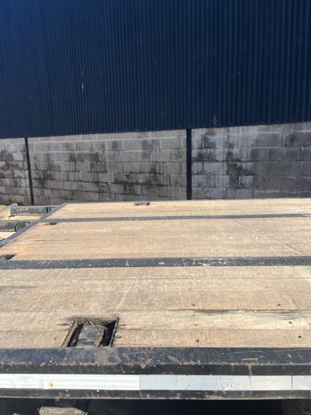 SDC tri axle drawbar trailer