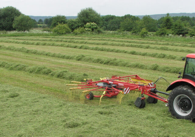 Rozmital SB-4941 Rake – 4.9 m