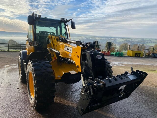 TG003291 2022 JCB TM320S LOADER