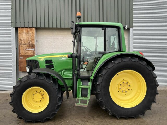 JOHN DEERE 6430 PREMIUM