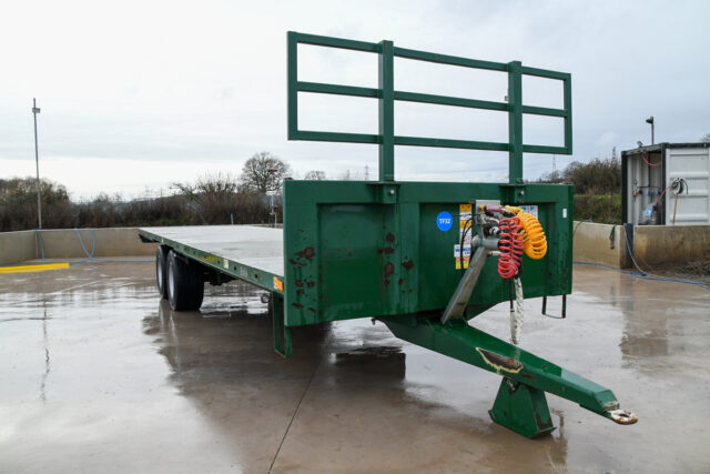 2022 32ft Flatbed Bailey Trailer