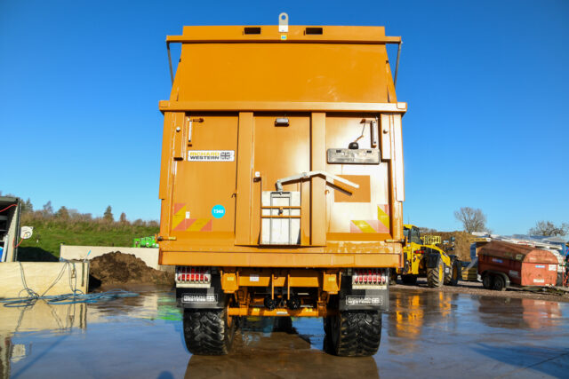 2023 SF18HS Silage Trailer