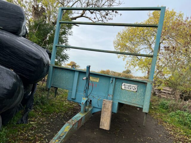T238853B ARMSTRONG & HOLMES 12T TRAILER