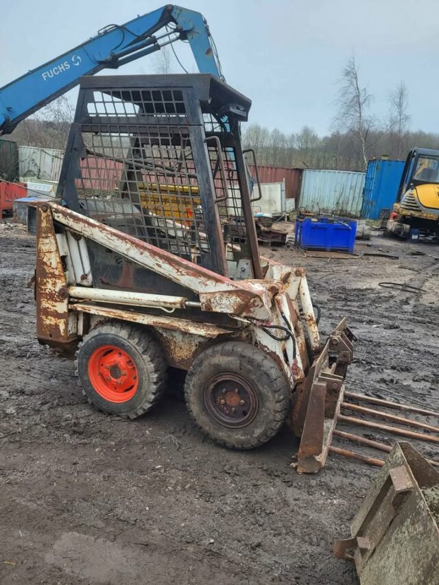 BOBCAT SKID STEER 545