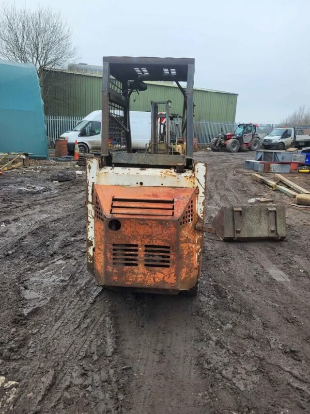 BOBCAT SKID STEER 545