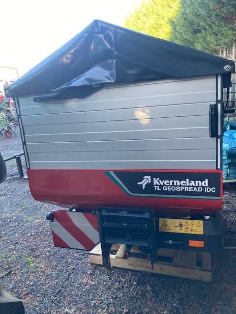 BM000601 KVERNELAND EXACTA TL1875