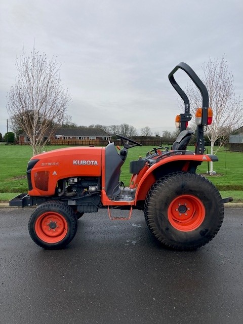 Kubota STW34 Compact Tractor (2016)