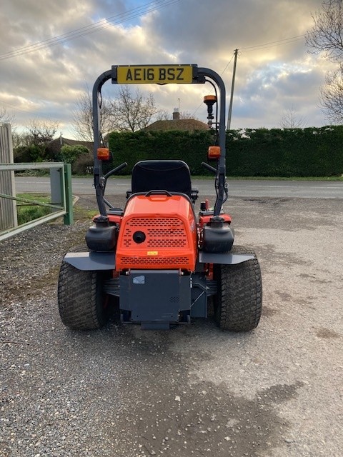 KUBOTA ZD326S Zero Turn Mower (2016)