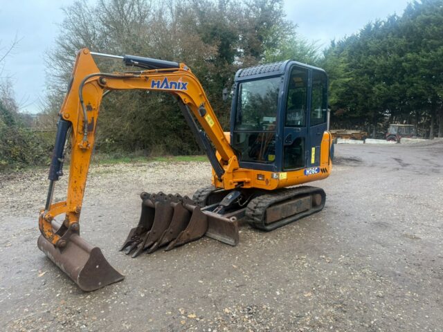 Hanix H26C Excavator