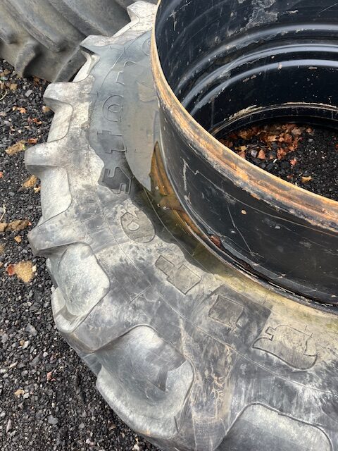 650/65r42 16.9r30 Dual Wheels