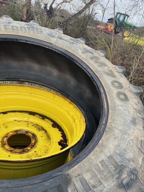 620/70r42 Trelleborg