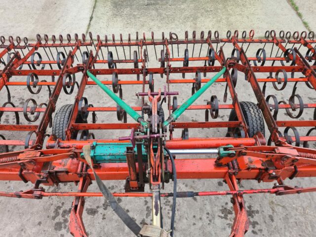 Triple K spring tine cultivator -7metre