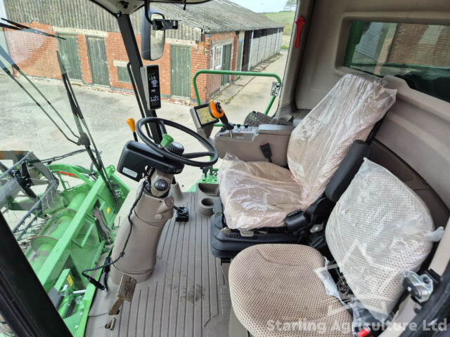 John Deere W540 Combine