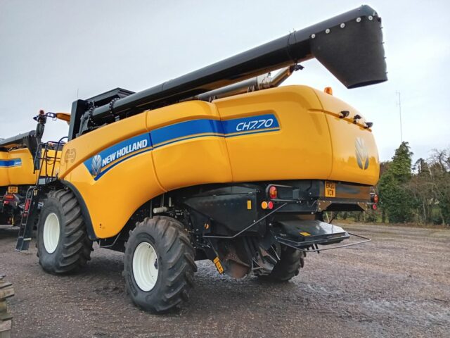 New Holland CH7.70