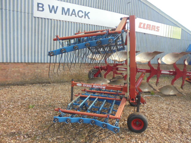 Opico 6 metre Grass Harrow