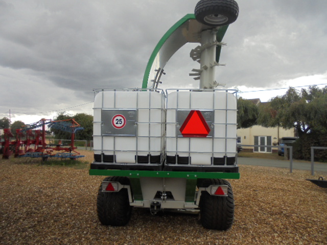 Gujer TG 301 compost turner