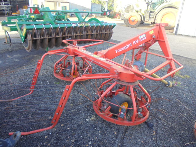 Fransguard RV 300 hay turner