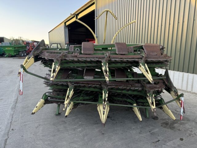Krone Easy Collect 903 Maize Header