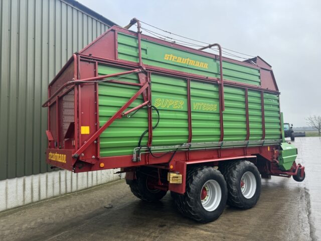 Strautmann Super Vitesse Silage Wagon