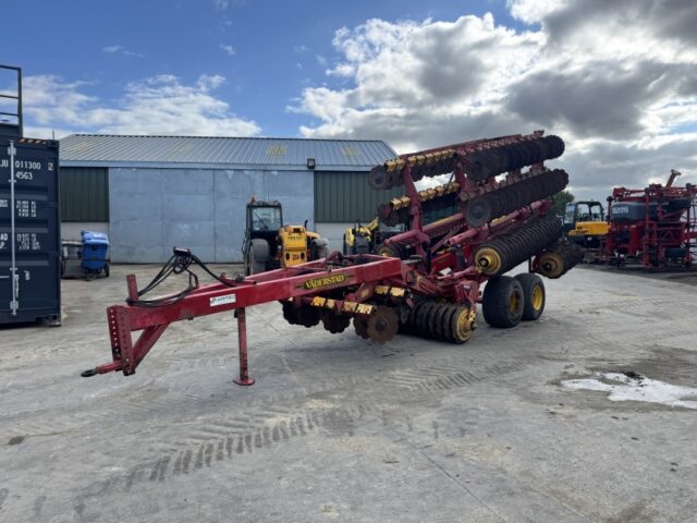 Vaderstad 820 Carrier