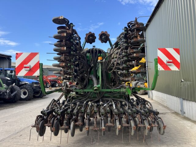 Great Plains Centurion 600 Seed Drill