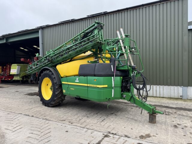 John Deere 962i 36m Trailed Sprayer