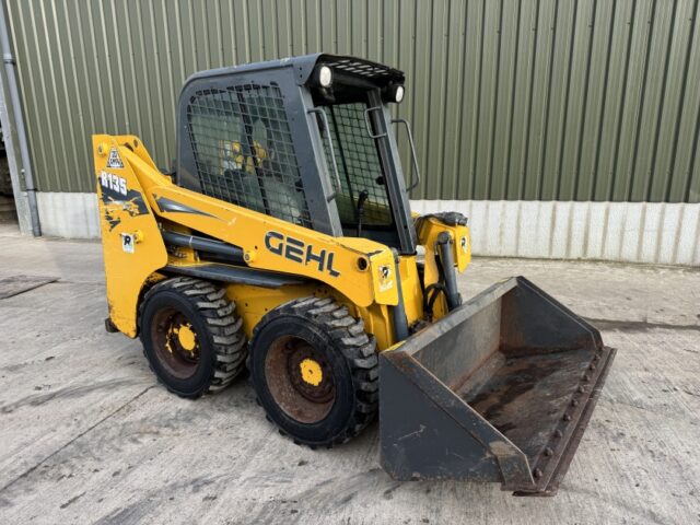 Gehl R135 Skid Steer