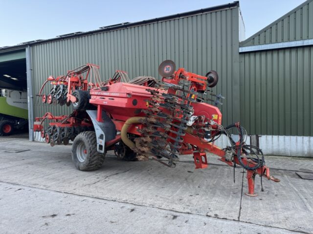 Kuhn Fastliner FL 4000 Seed Drill