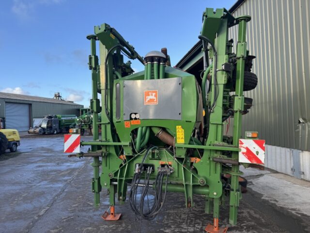 Amazone EDX 6000-2C Maize Drill