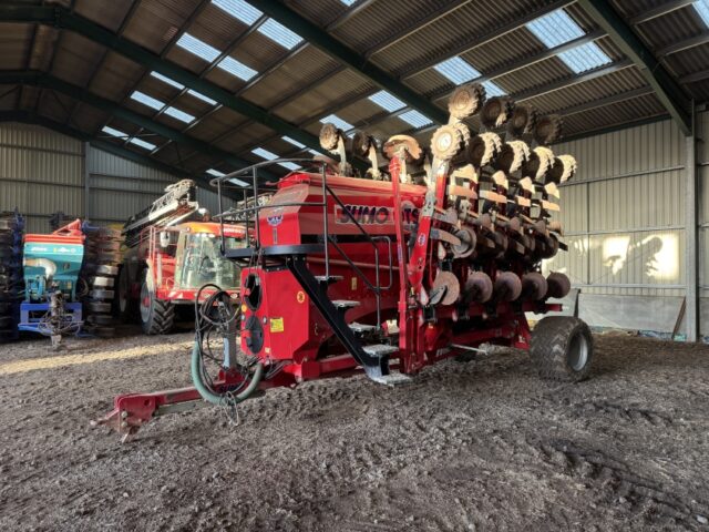 Sumo 6m DTS Deep Tillage Seeder Trailed Direct Drill