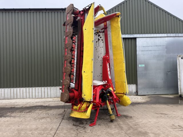 Pottinger Novacat A9 Rear Mounted Mowers