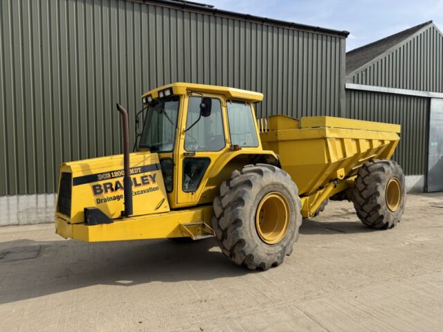 Moxy 12000 MDT Dump Truck